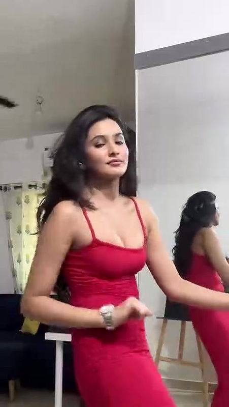 SANCHI RAI RED HOT SIZZLING BABE CUTE CLEAVAGE TEASE 2