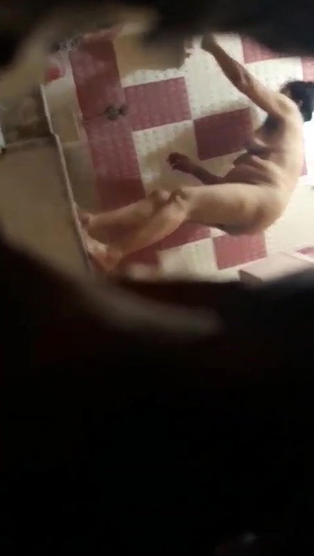 Mom Naked bathing caught 2