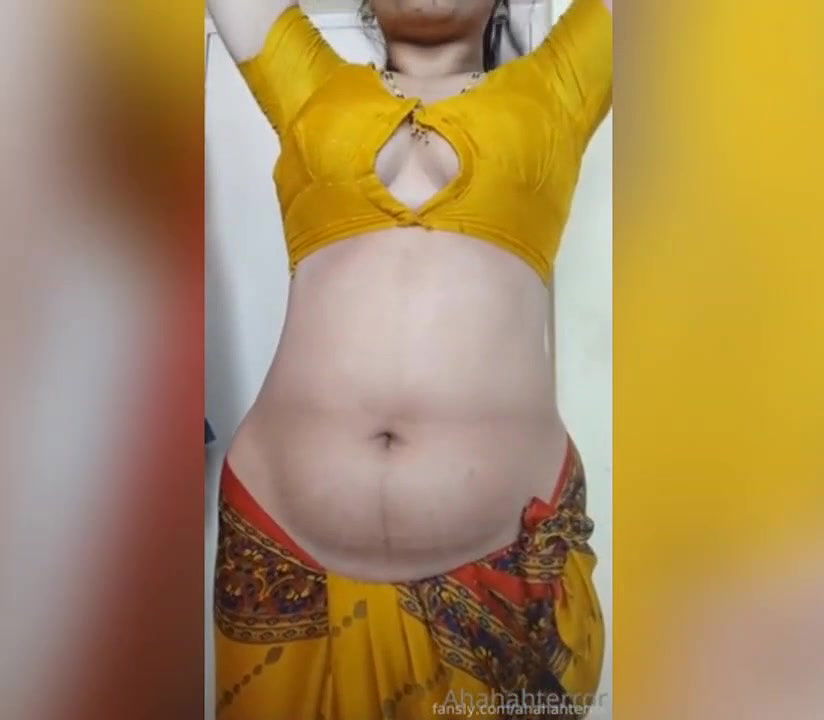 Aahahunter hot youtuber bhabi strip nude 2