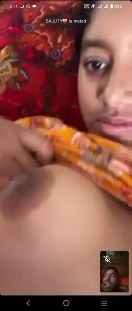 Sejuty sexy girl shy to show boobs in vc to her bf 2