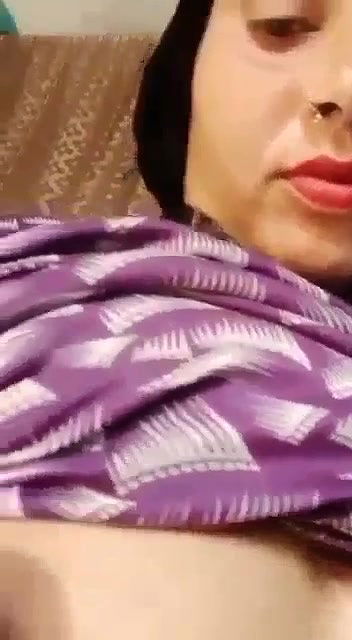 Sexy Milf Bhabhi Showing Boobs Fingering Pussy 2