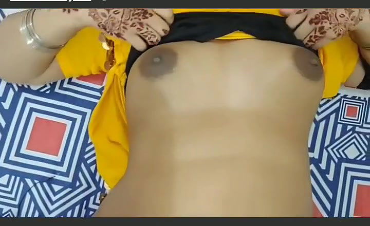 Cheating Bhabi Caught and Fucked