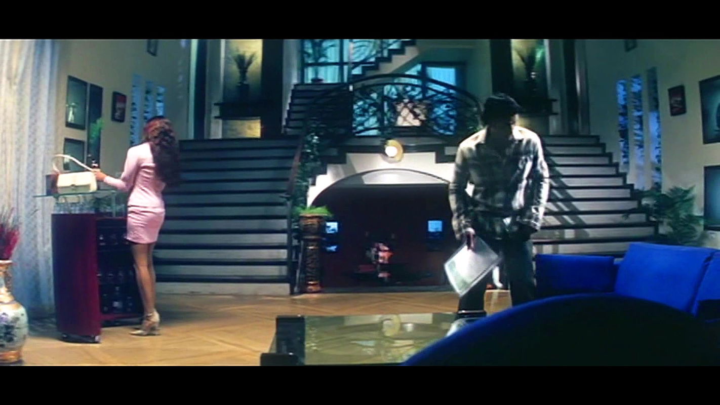 Shamita Shetty Fareb Hot Scenes Compiled