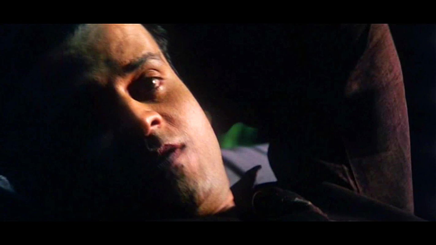 Shilpa Shetty Fareb Hot Scenes