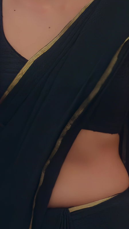 NEHA SHETTY IRRESISTIBLE SEDUCTIVE WAIST TEASE IN SAREE HQ VIDEO