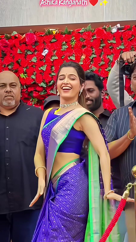 ASHIKA RANGANATH SHAKING HER SEXY WAIST IN SAREE HQ VIDEO
