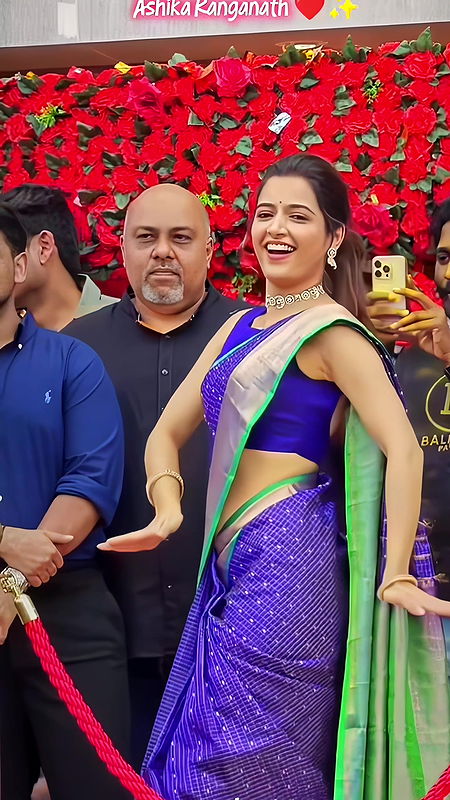 ASHIKA RANGANATH SHAKING HER SEXY WAIST IN SAREE HQ VIDEO
