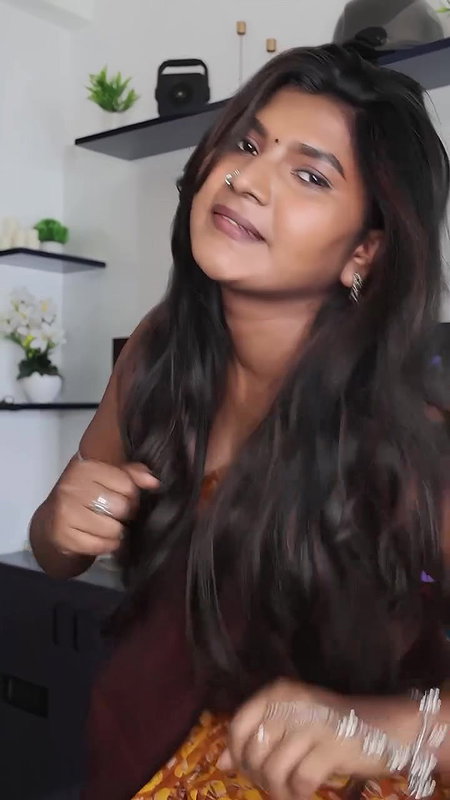 STEPHINA ALEX MESMERIZING DUSKY BABE SEXY WAIST NAVEL IN SAREE