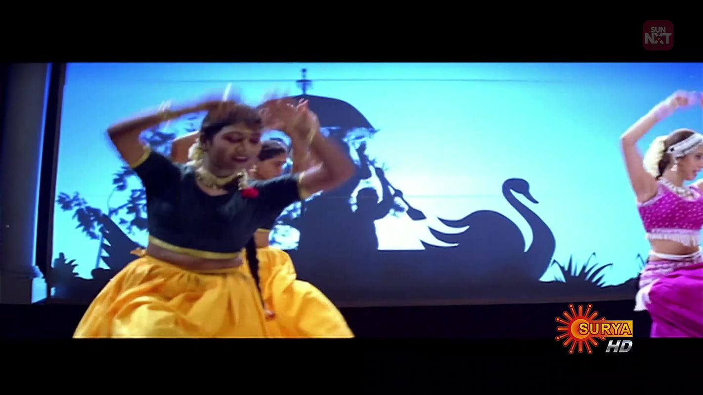 Thacholi Varghese Chekavar – Soorya Nalam Urmila Matondkar Surya HD WebDL