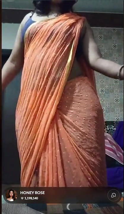 Honey Rose Telugu Bhabhi Showing Huge Ass On Tango