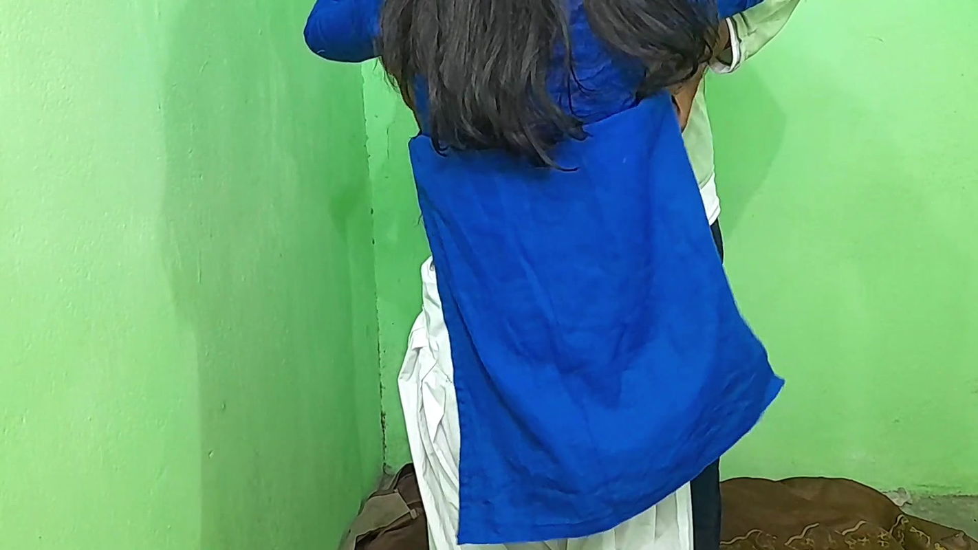 18 Year Student Real Desi Virgin Teen India Girl First Time Boobs and Pussy Love Hardcore Anal Girlfriend College