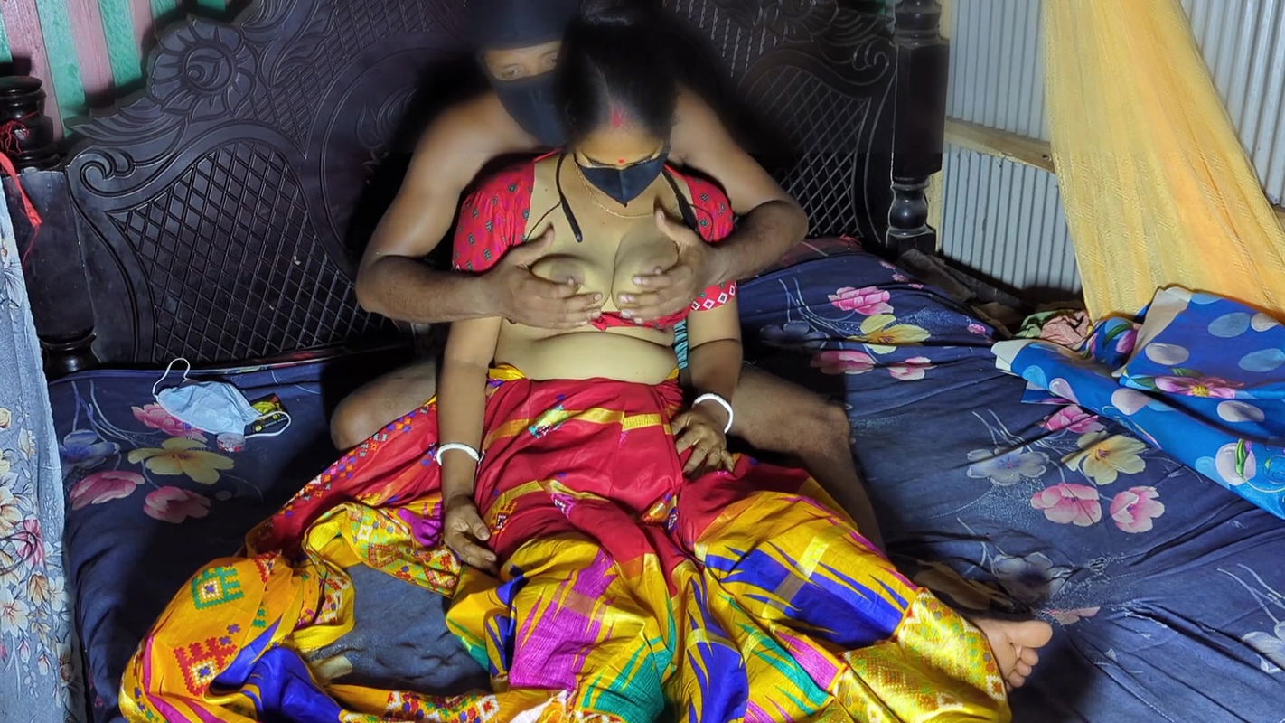 Desi Housewife Bhabi Fucked with Her Devar New Video