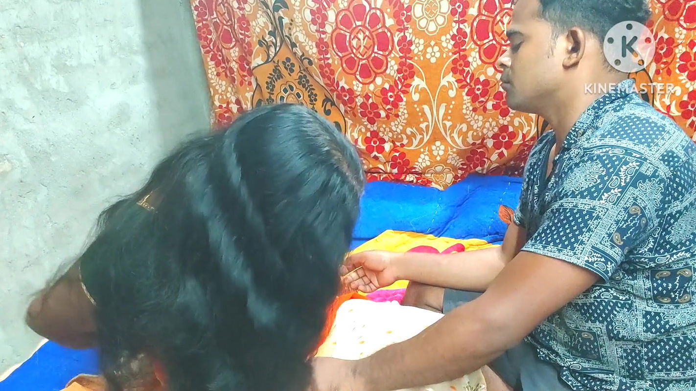 Cooled the Heat of the Pussy of the Neighbor Indian Aunty