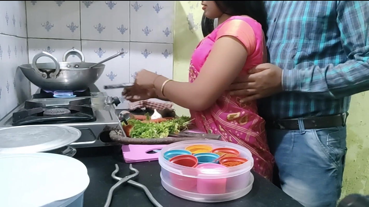 Desi Sister-in-law Was Cooking Food in Kitchen When Her Brother-in-law Came and Left Her.