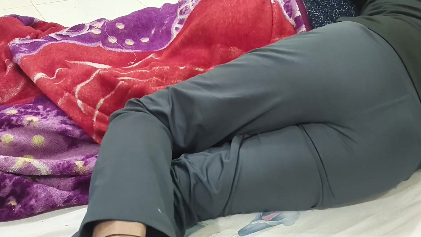 Indian Cute Girl Sex on Boss Mumbai Ashu