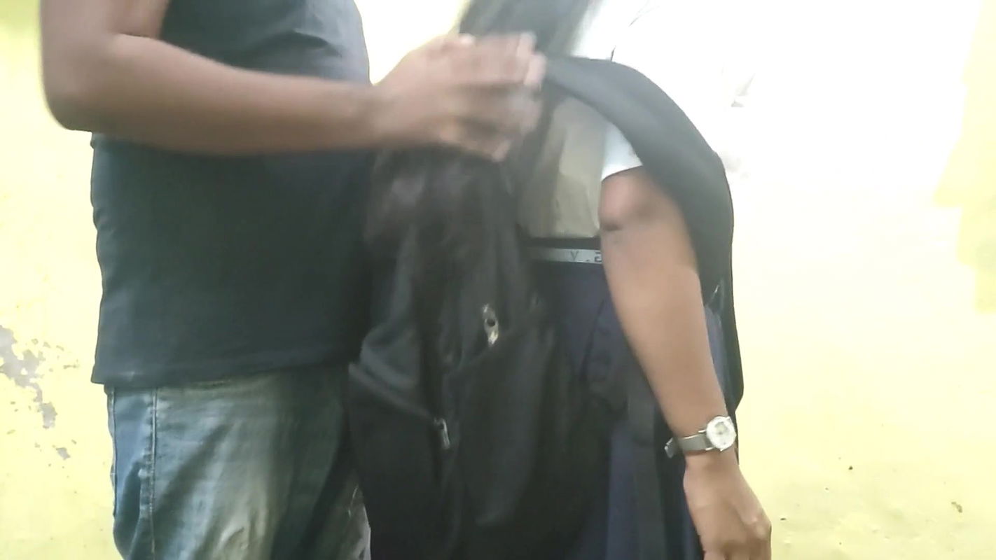 Student Mummbai Ashu Sucks Small Cock of Teacher and Gets Fucked by Him