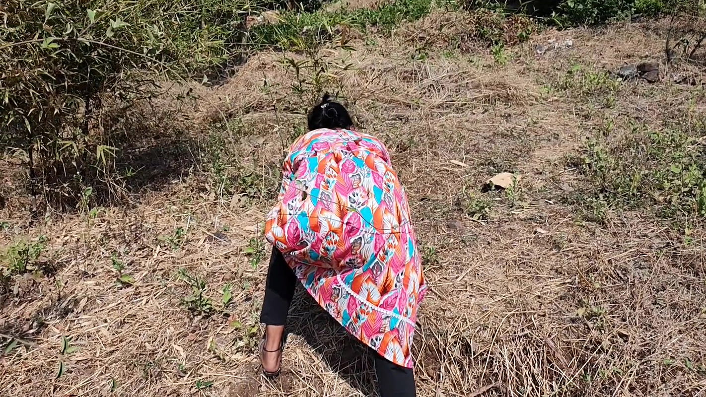 I Took the Cowgirl to the Jungle and Fucked Her