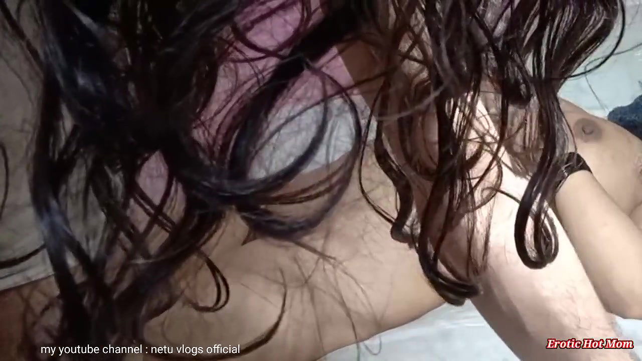 Hot Indian Desi Wife Has Missionary Fuck with Boyfriend Xxxvideos for Freeporn