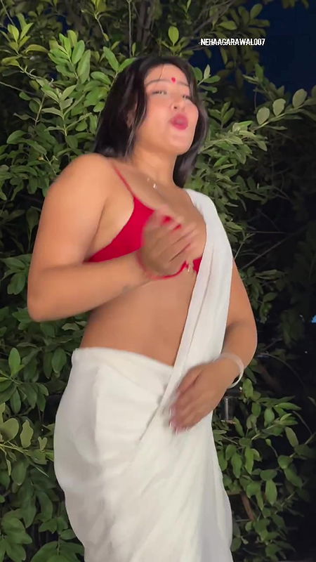 SOFIA ANSARI WILD SEDUCTRESS SEXY IN BRA BLOUSE AND SAREE YUMM HQ VIDEO 2