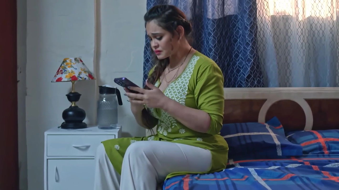 Two Busty Ladies sexy big breasts and cleavage from a crime series 2