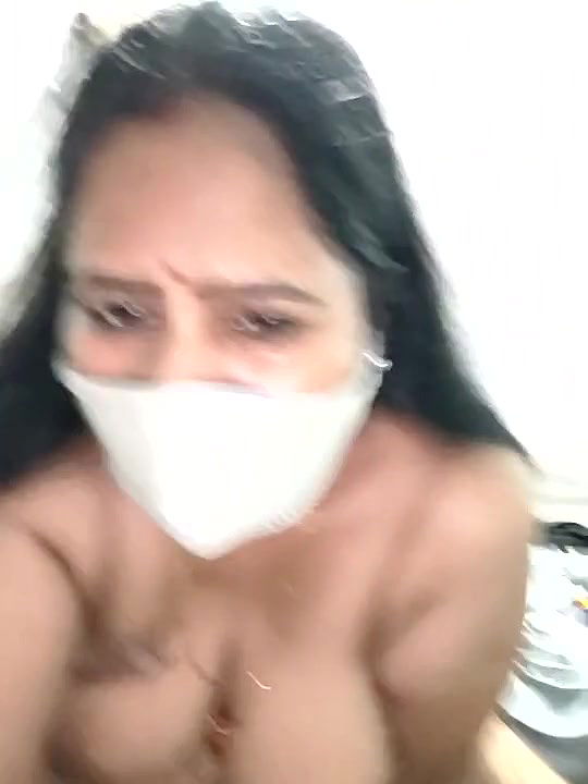 Rani Hyd Telugu Aunty Strip Chat Masturbating Show 2