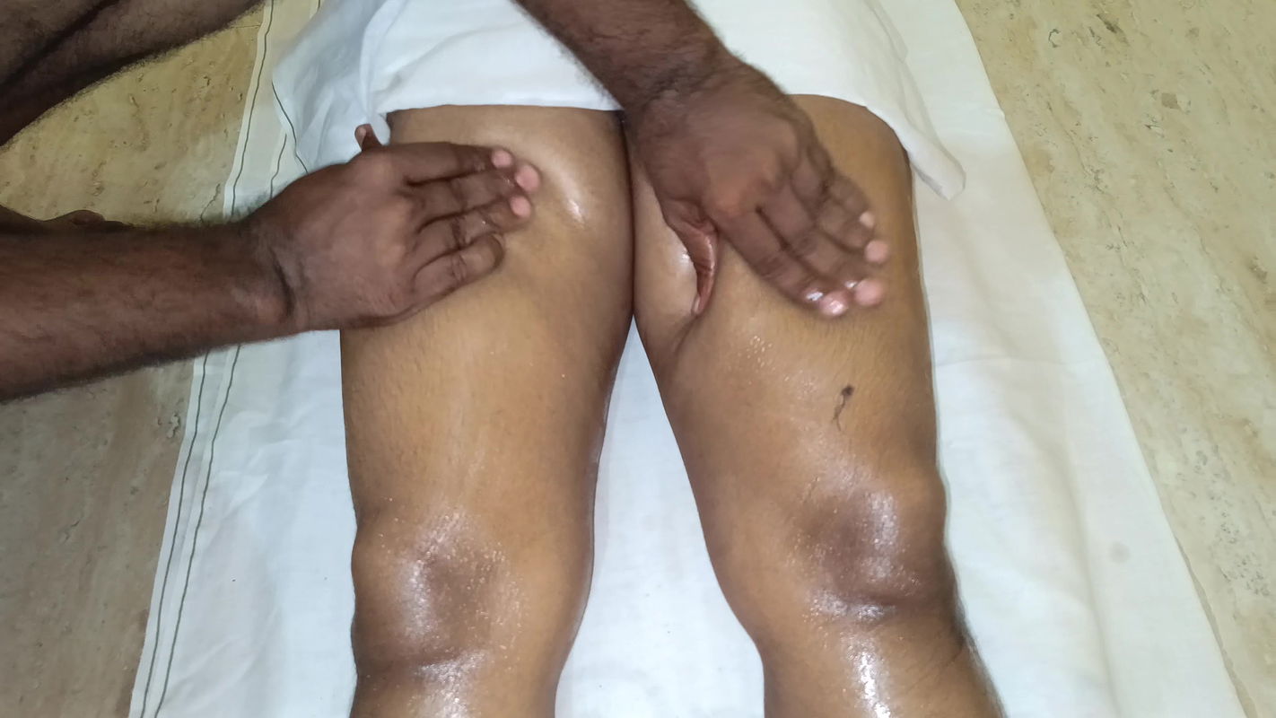 Home Made Thai Oil Massage Hardcore Hardcore Porn feat Laxi ammu