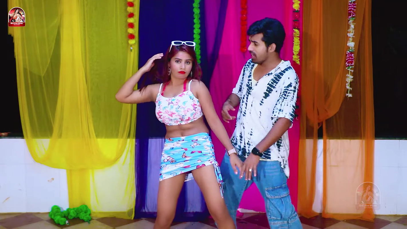 Busty girl boobs pressed & felt, big boobs deep cleavage show, neck kiss, thighs 2