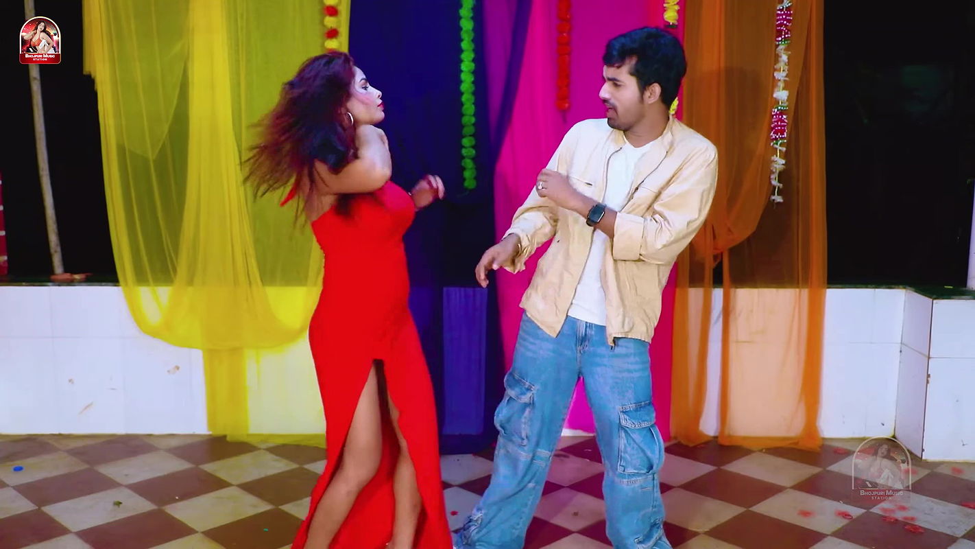 Busty girl boobs pressed & felt, big boobs deep cleavage show, neck kiss, thighs 2