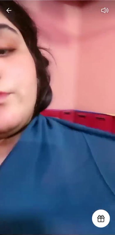 Gorgeous Girl Brief Nude Show Live on Tango With Face 2