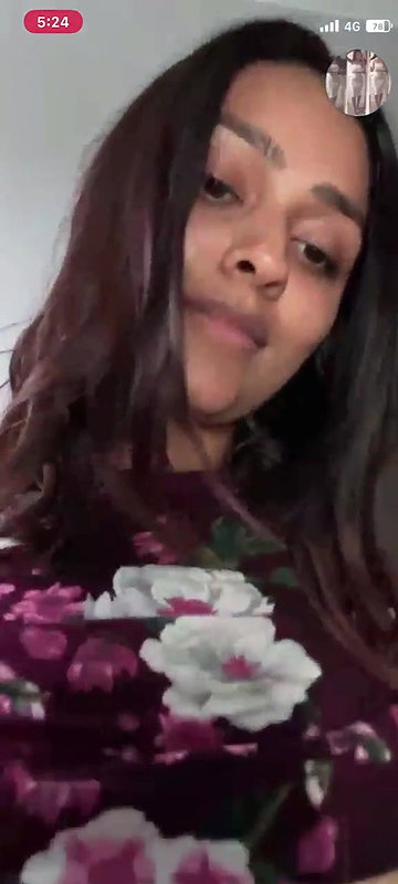 Horny Girlfriend Showing Squeezing Big Boob On Vc3