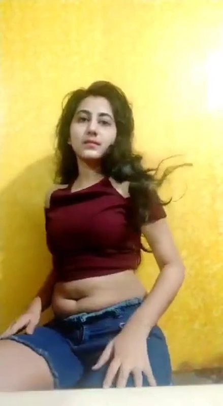 Cute desi teen boob press2