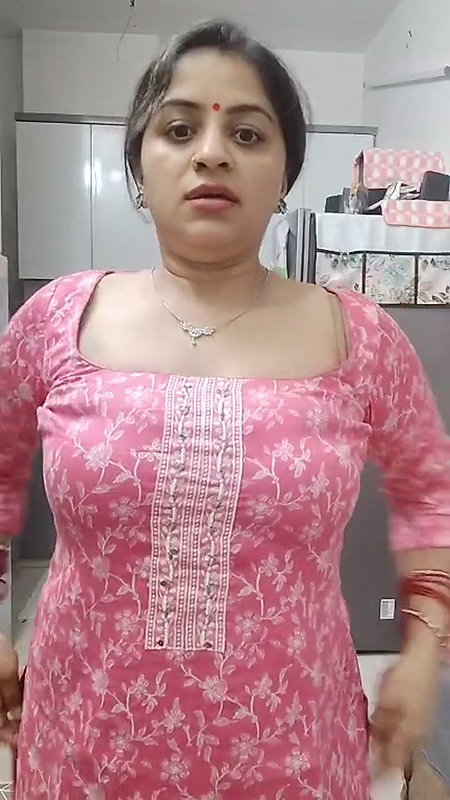 Desi Insta Milf Vandana Pathak Hot Instagram Live 72
