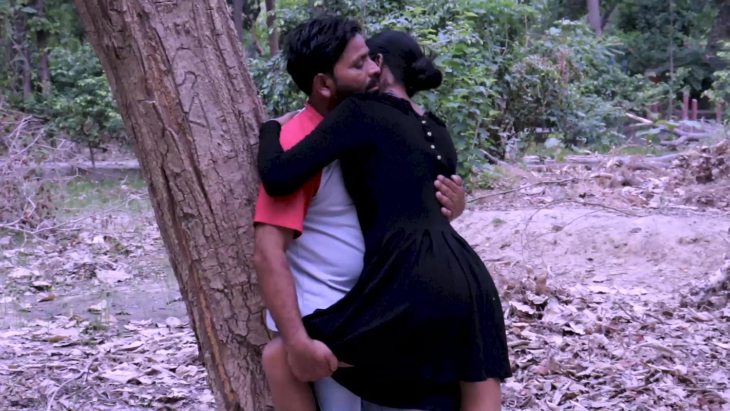 Horny bhabhi seductive groping romantic song2