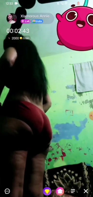 Beautiful Xlamorous Annie Nude Show Live on Chamet2