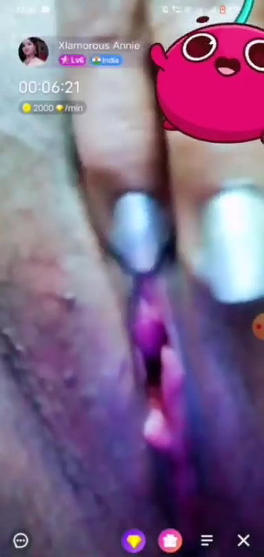 Beautiful Xlamorous Annie Nude Show Live on Chamet2
