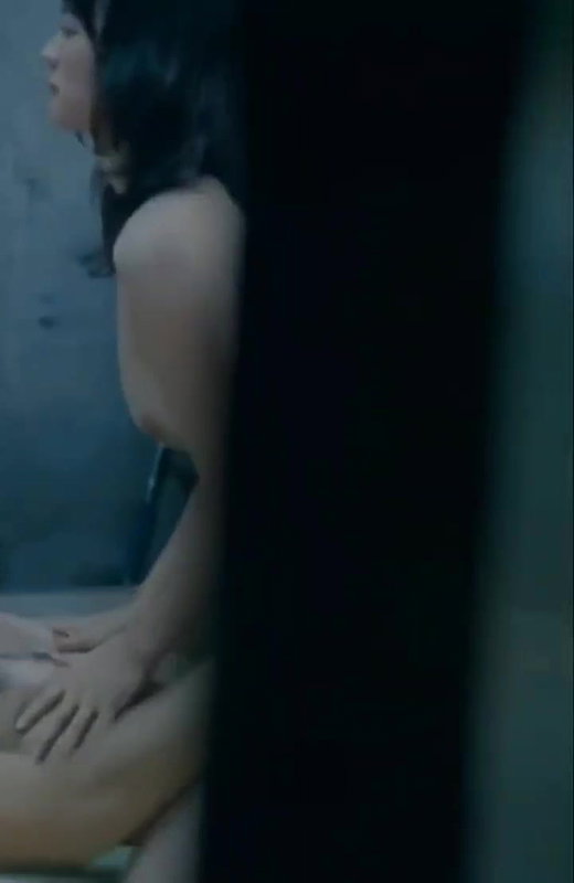 Chun Woo-hee in Mother riding scene2