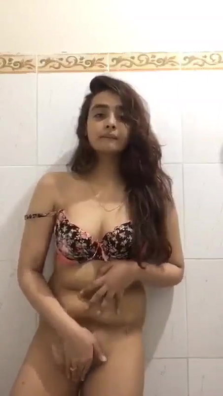 Cute gf seduce her bf2