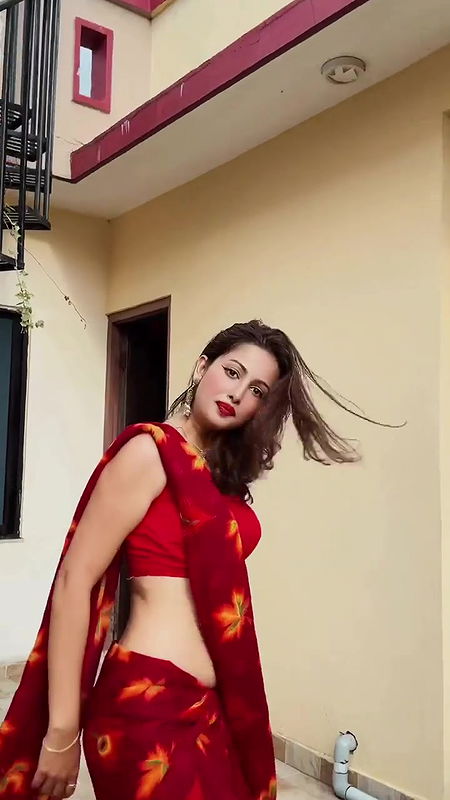 ENISHA SILWAL MESMERIZING BEAUTY SEXY IN BACKLESS RED SAREE UUFFF2