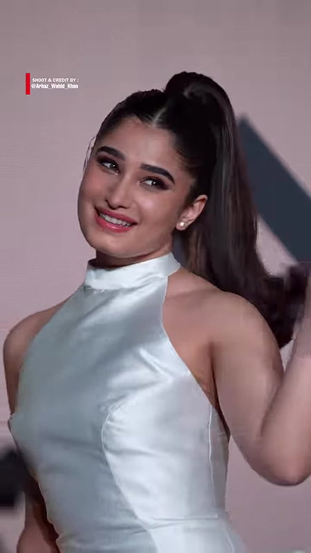 GORGEOUS RASHA THADANI SEXY LOOKS FOR ALDO EVENT4