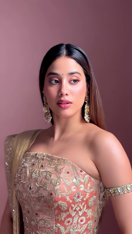 JHANVI KAPOOR CUTE IN DESI LOOKS OFF SHOULDER DRESS HQ VIDEO2
