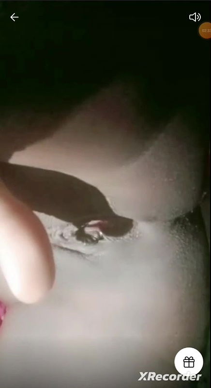 Lovely Simi Live Show Pussy Fingering With Partial Face2