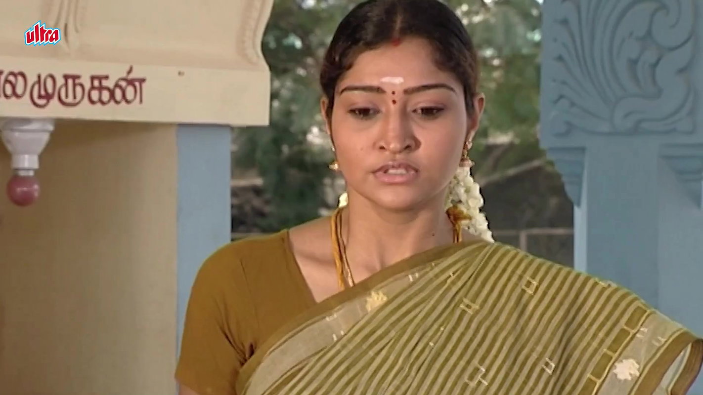 Neelima Rani Sexy Hip and navel show2