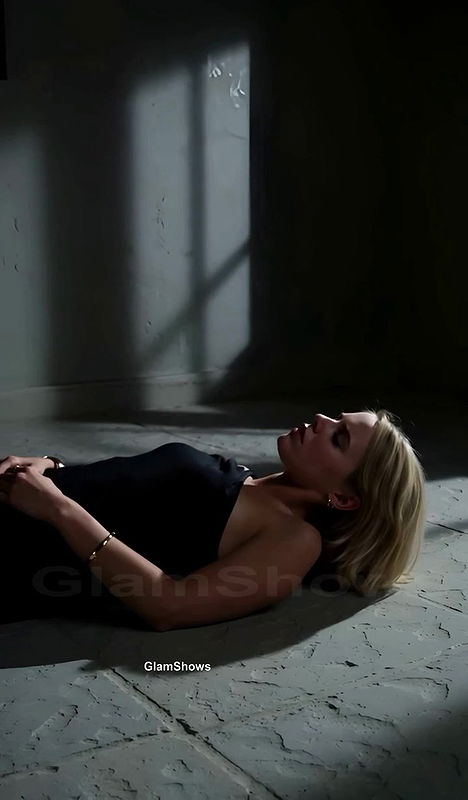 Young Girl Caught Trapped Strangled Enjoyed and Killed By Vampire – GlamShows 2