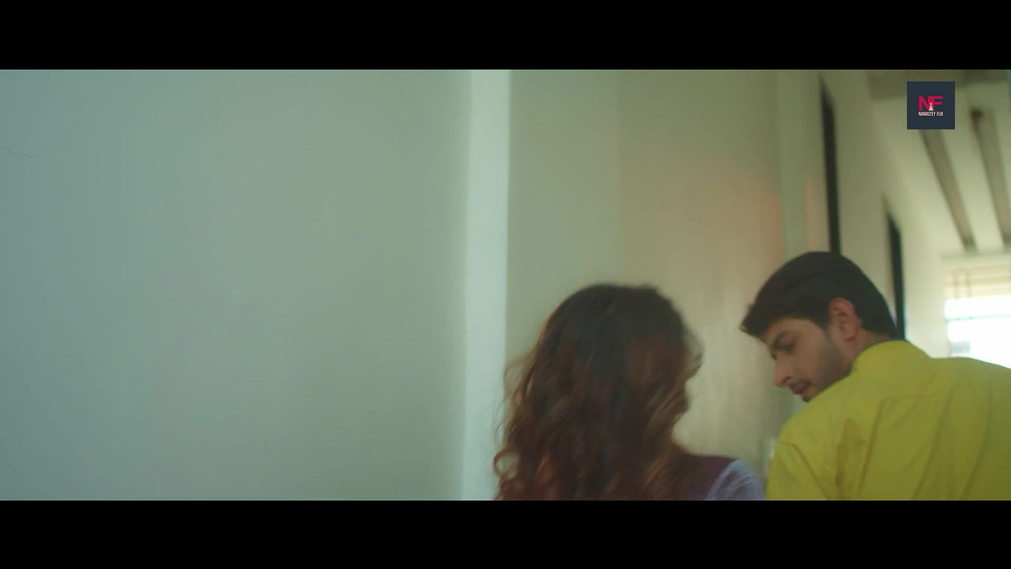 Hot young actress wet cleavage and navel show sensual song 2