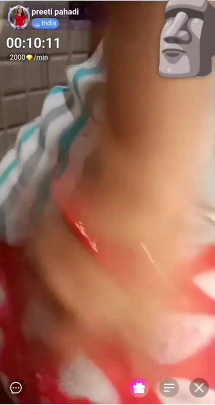 Preeti Pahadi Touching Her pussy and Takes Request To Show Her Asshole Live on Chamet 2