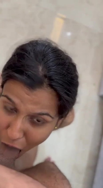 Punjabi gf giving erotic blowjob to her lover 2