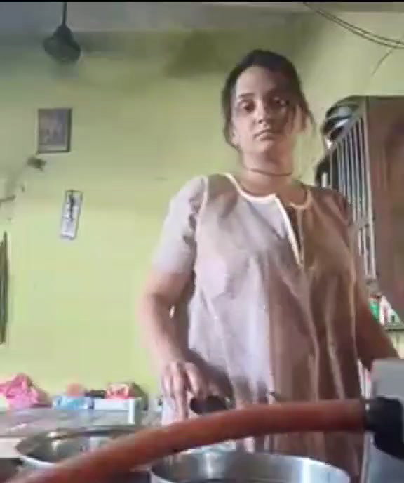 Bigboob Desi Gf Showing Lover Videos 8