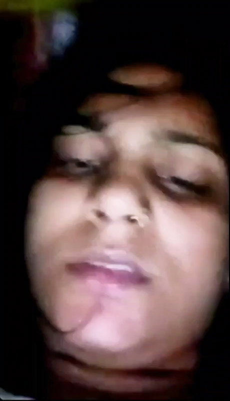 Bigboob Desi Gf Showing Lover Videos 15