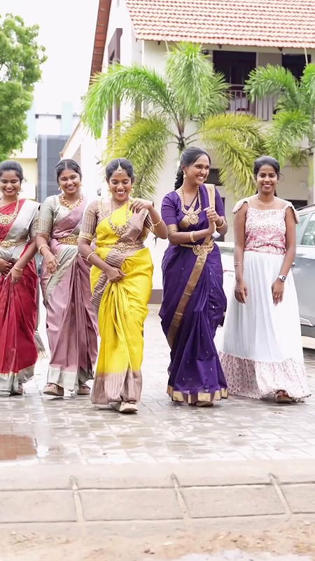 Cute girl saree wearing video 2