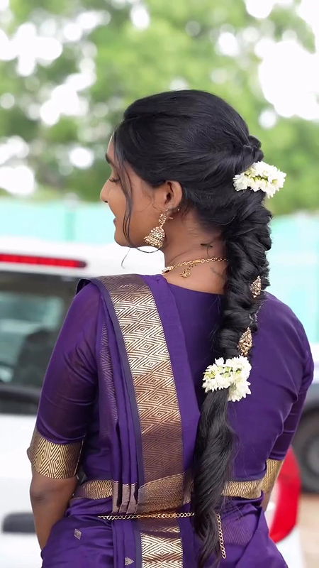 Cute girl saree wearing video 2